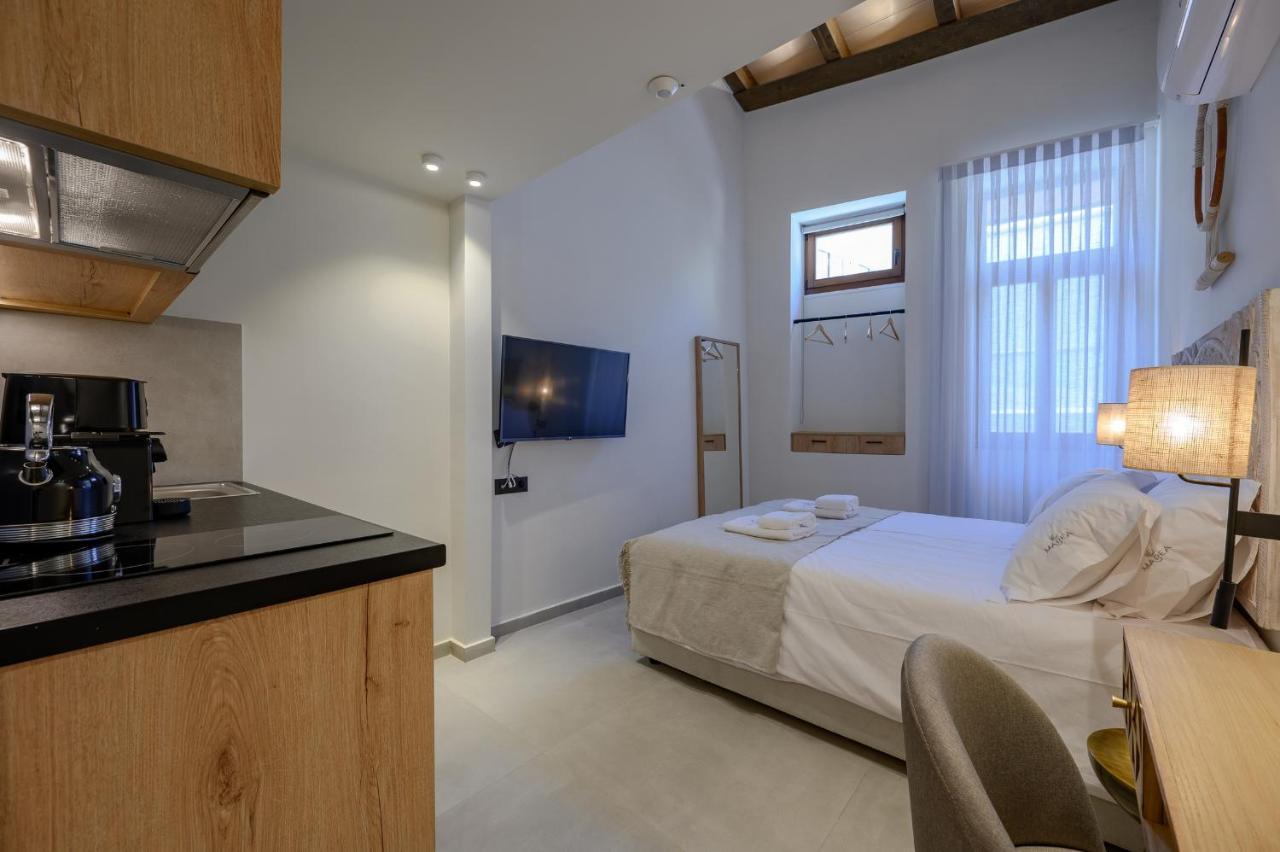 Marea Boutique Suites レティムノ エクステリア 写真